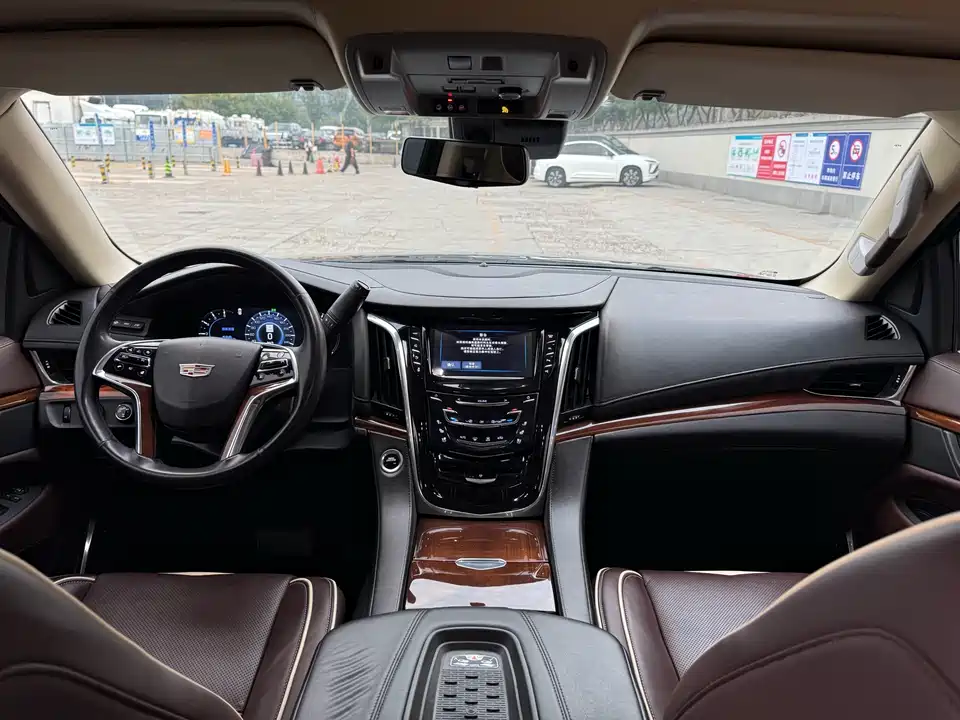 Cadillac Escalade ESCALADE