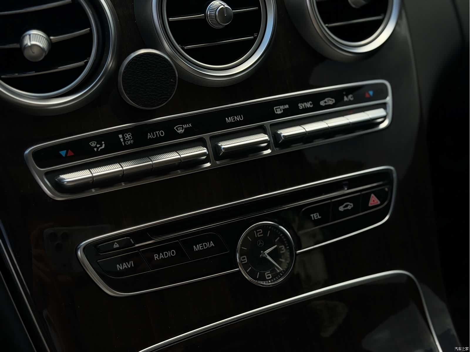 Mercedes-Benz C-Class, 2015 22