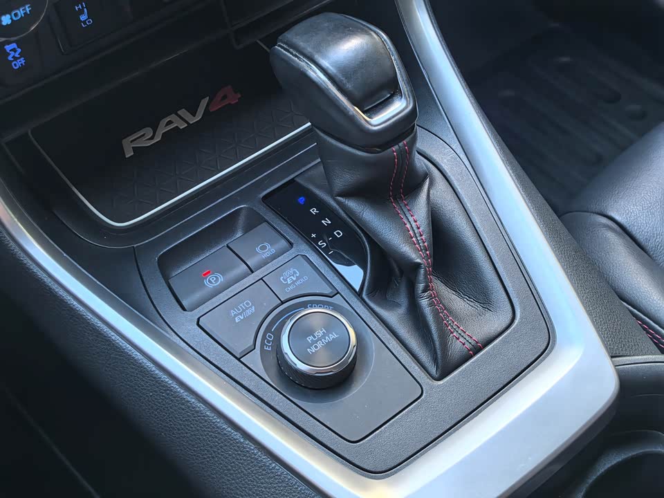 Toyota RAV4 Rongfang Dual Engine E+