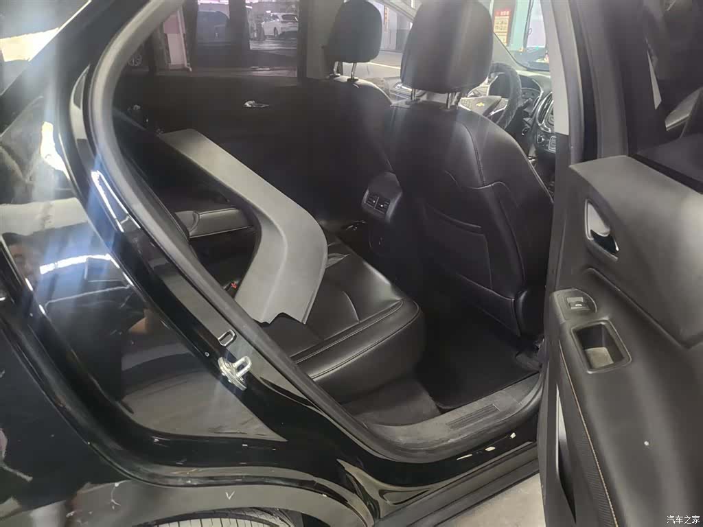 Chevrolet Equinox, 2018 4