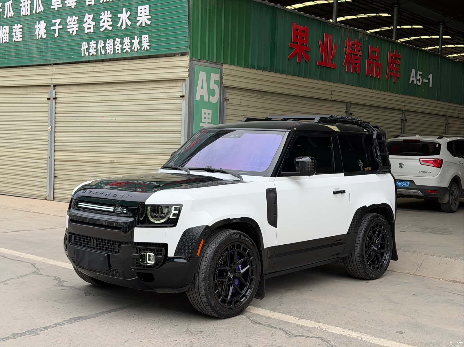 Land Rover Defender, 2022 1