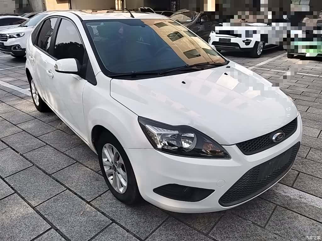 Ford Focus, 2014 4