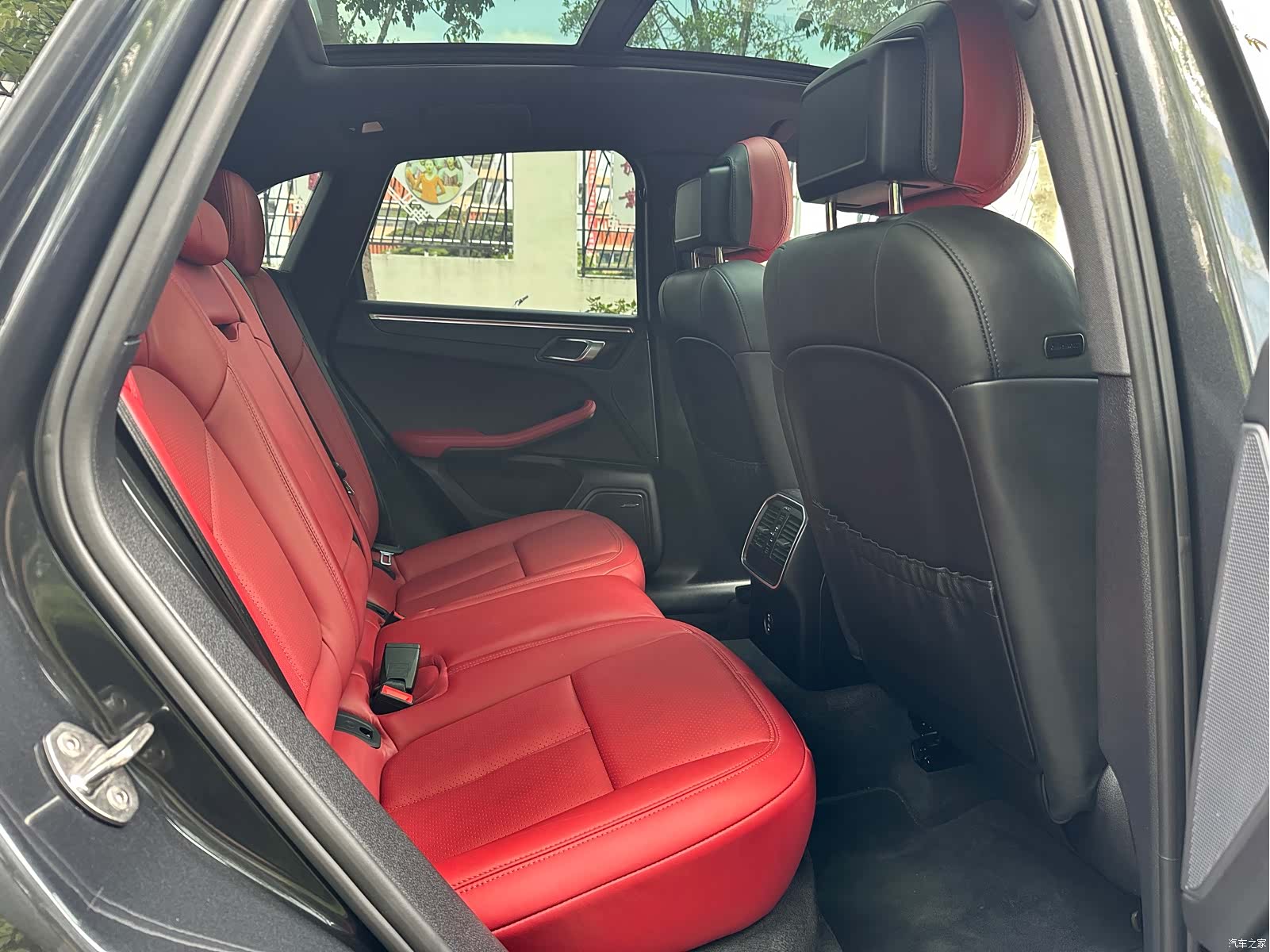 Porsche Macan, 2020 7