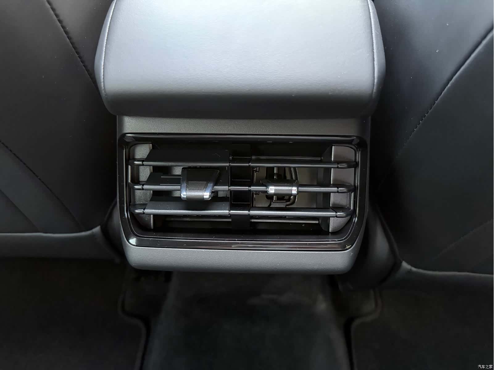 Lynk & Co 02, 2024 13