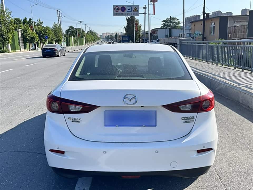 Mazda 3 Angkesaila