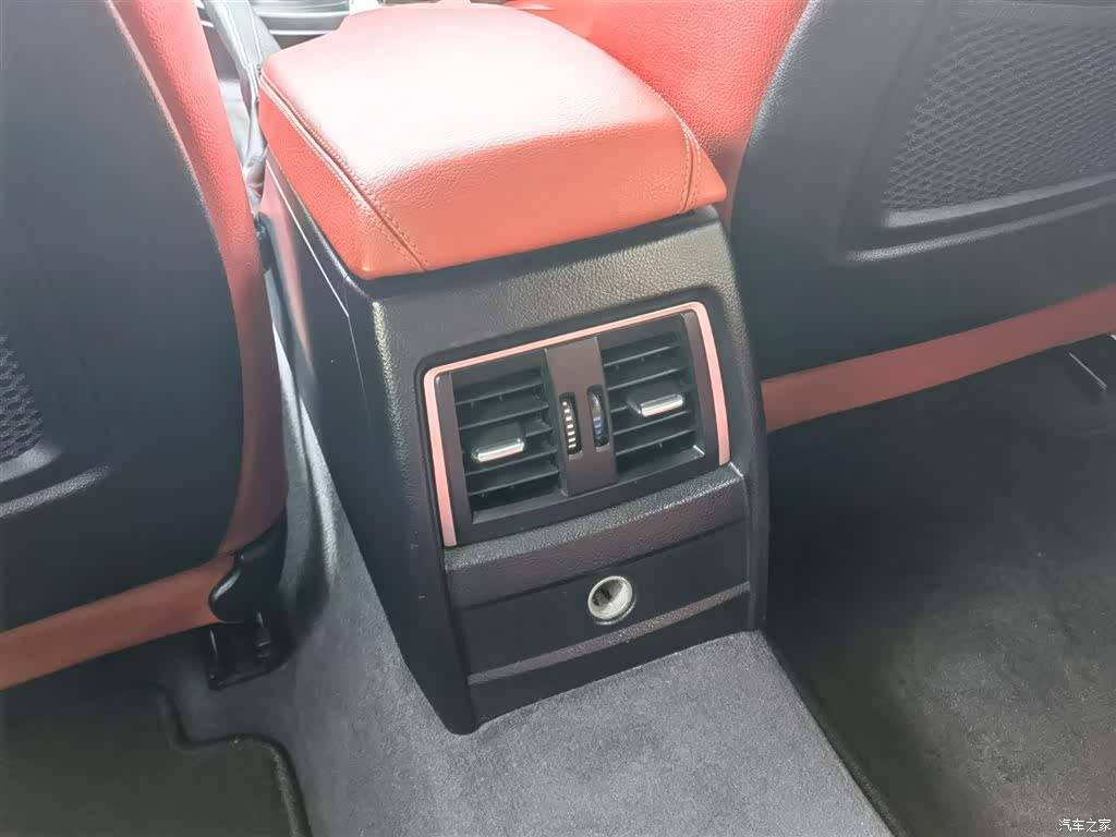 BMW 3 Series, 2016 28