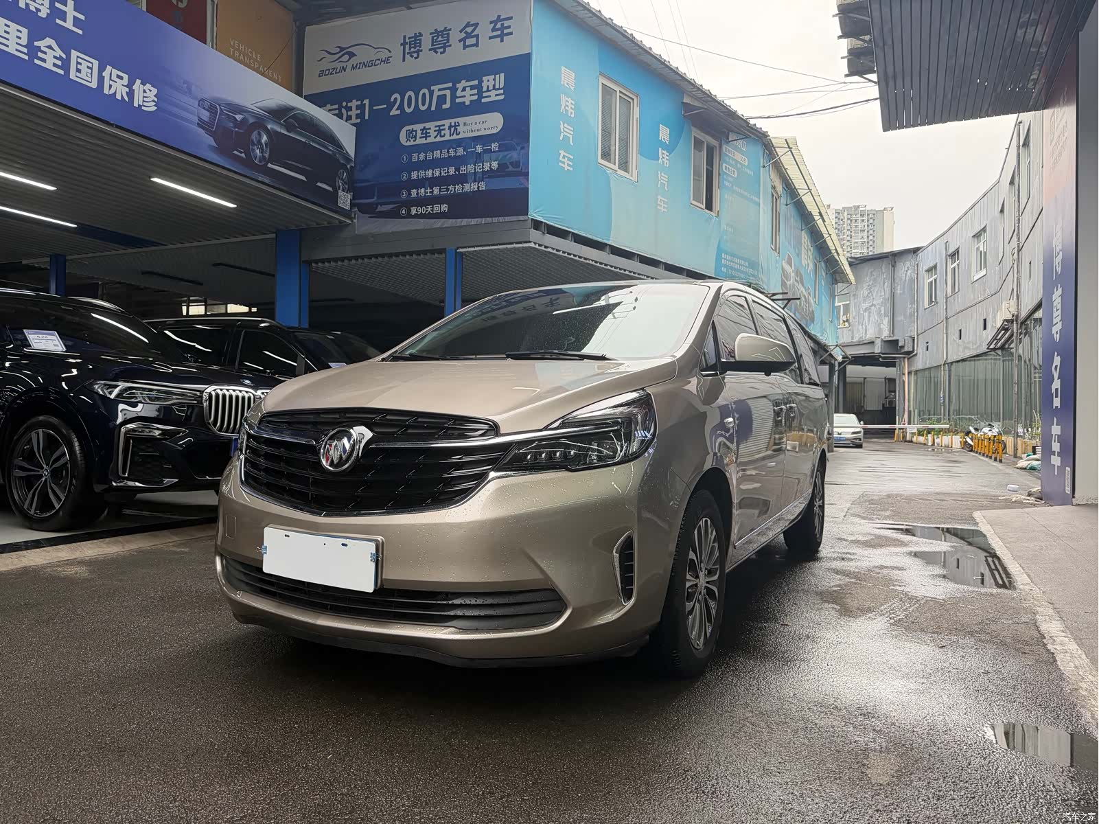 Buick GL8, 2022 1