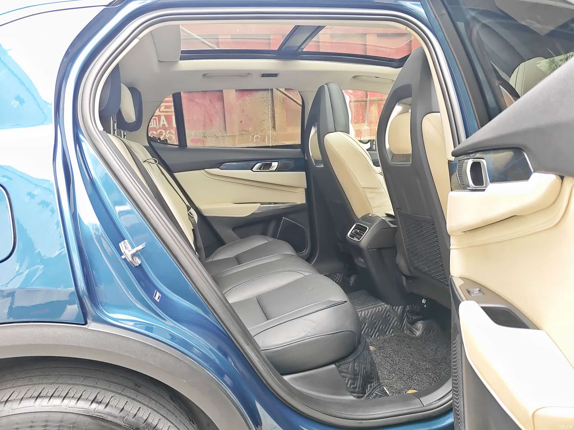 Lynk & Co 01, 2019 16