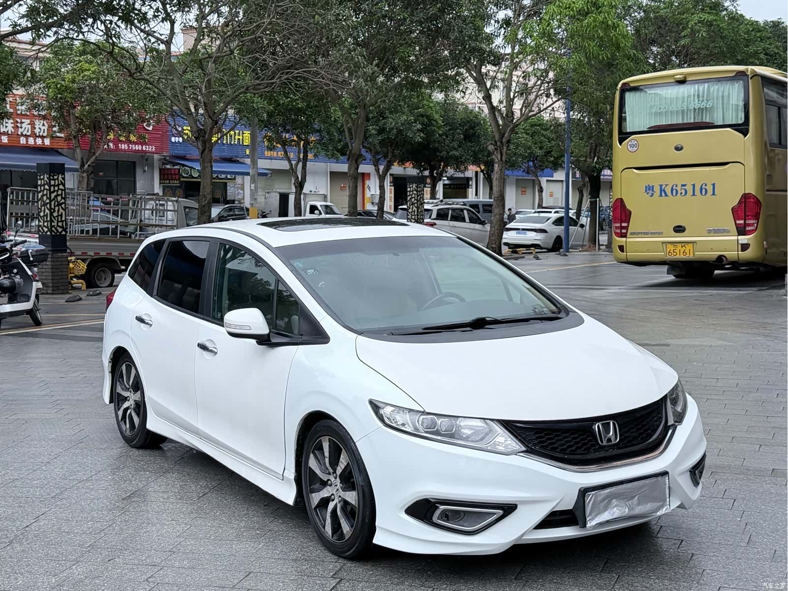 Honda Jade, 2015 3