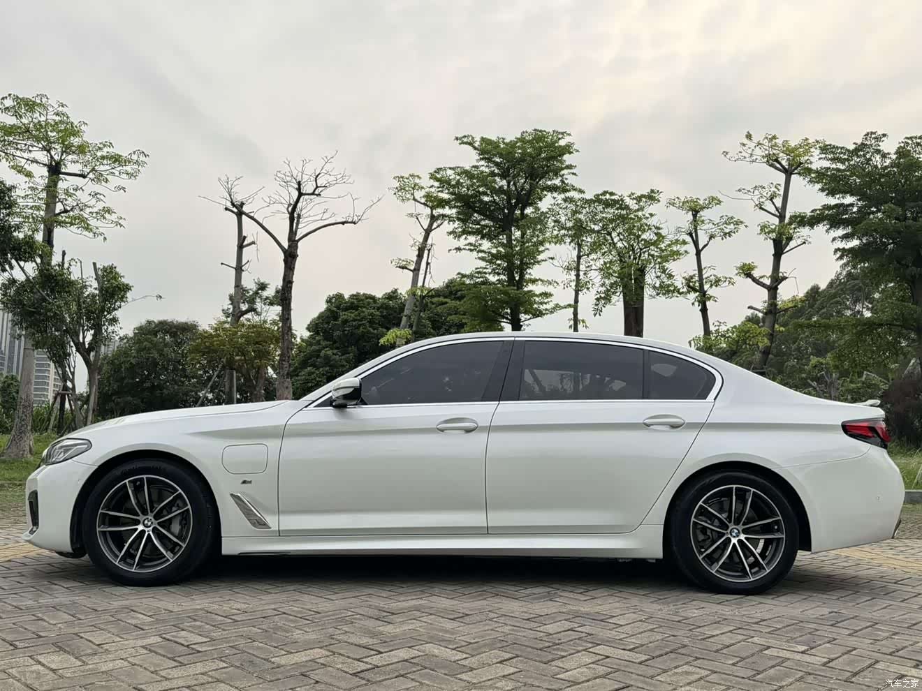 BMW 5 Series, 2021 7