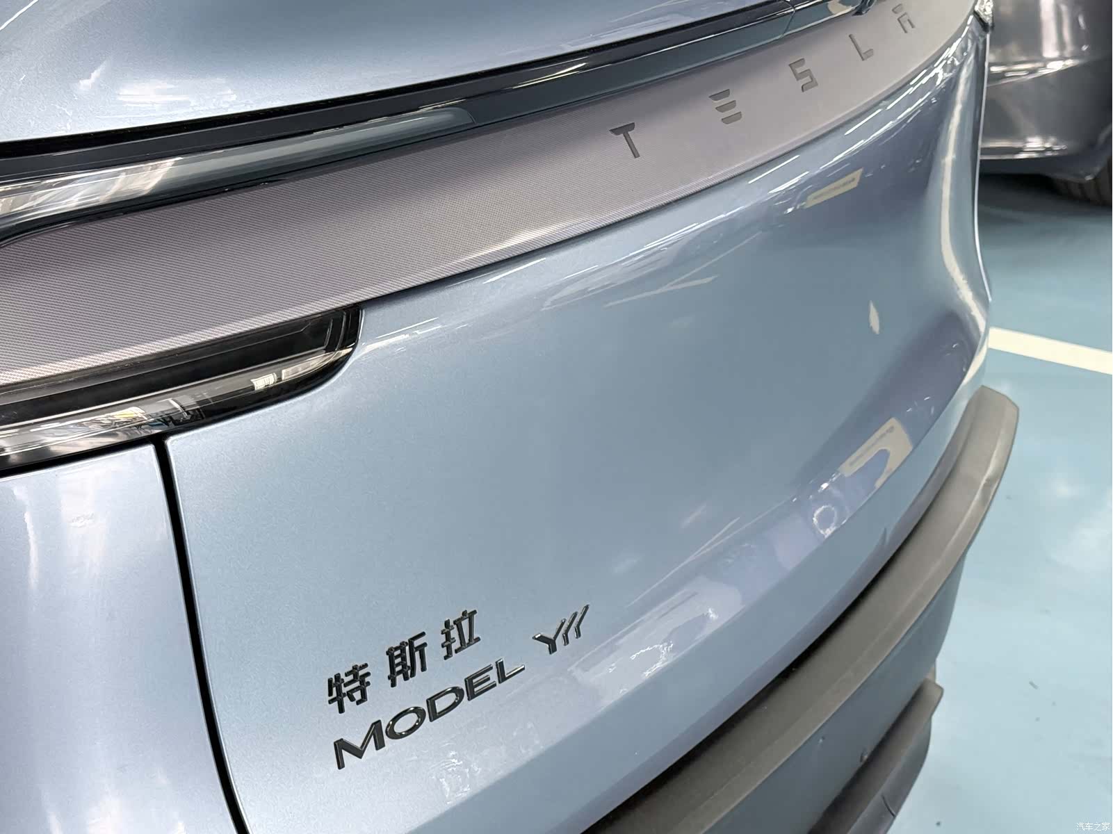 Tesla Model Y, 2025 7