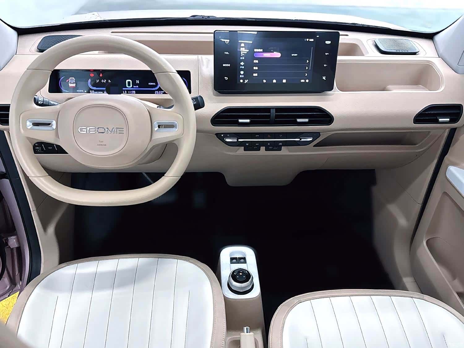 Geely Panda, 2023 4