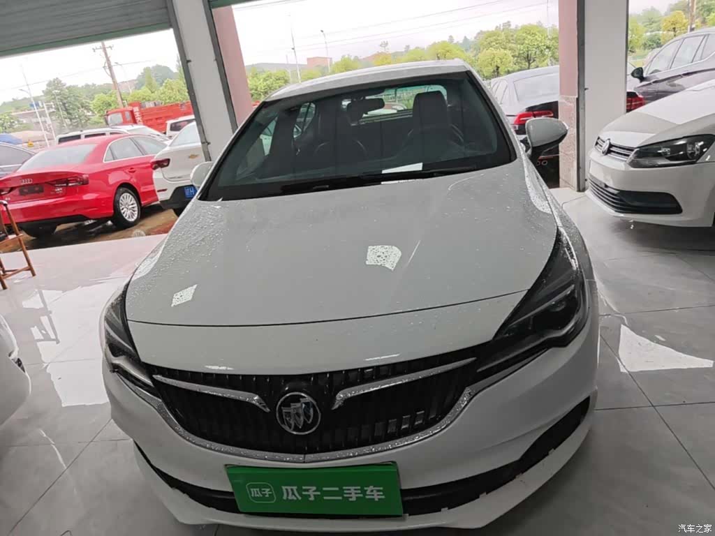 Buick Verano, 2018 3