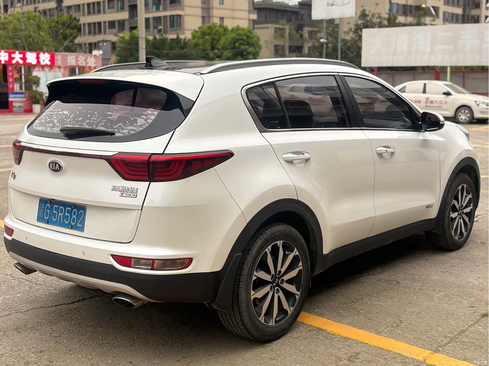 Kia KX5, 2016 6