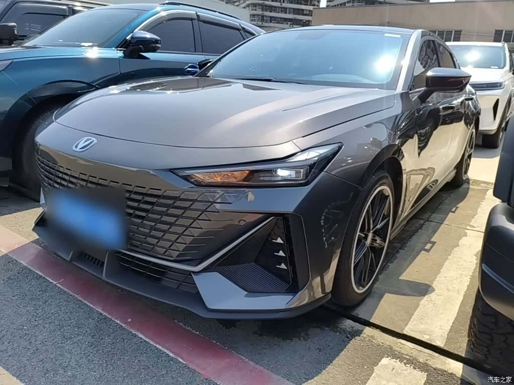 Changan UNI-V, 2022 2