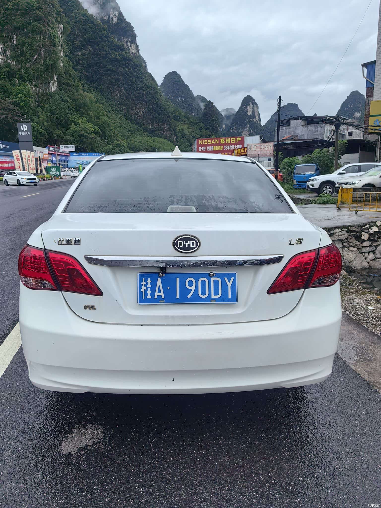 BYD L3, 2014 7