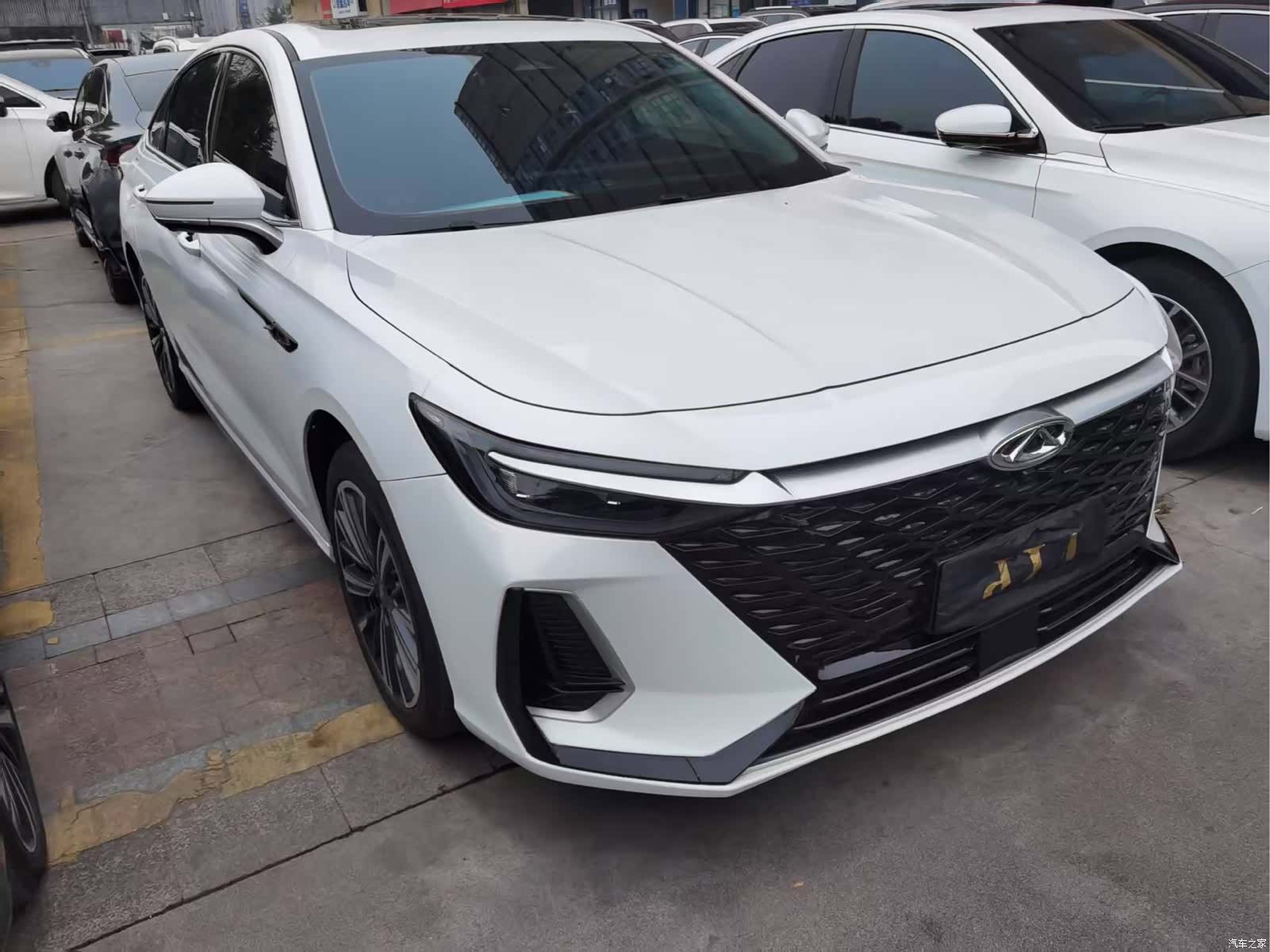 Chery Arrizo 8, 2024 3