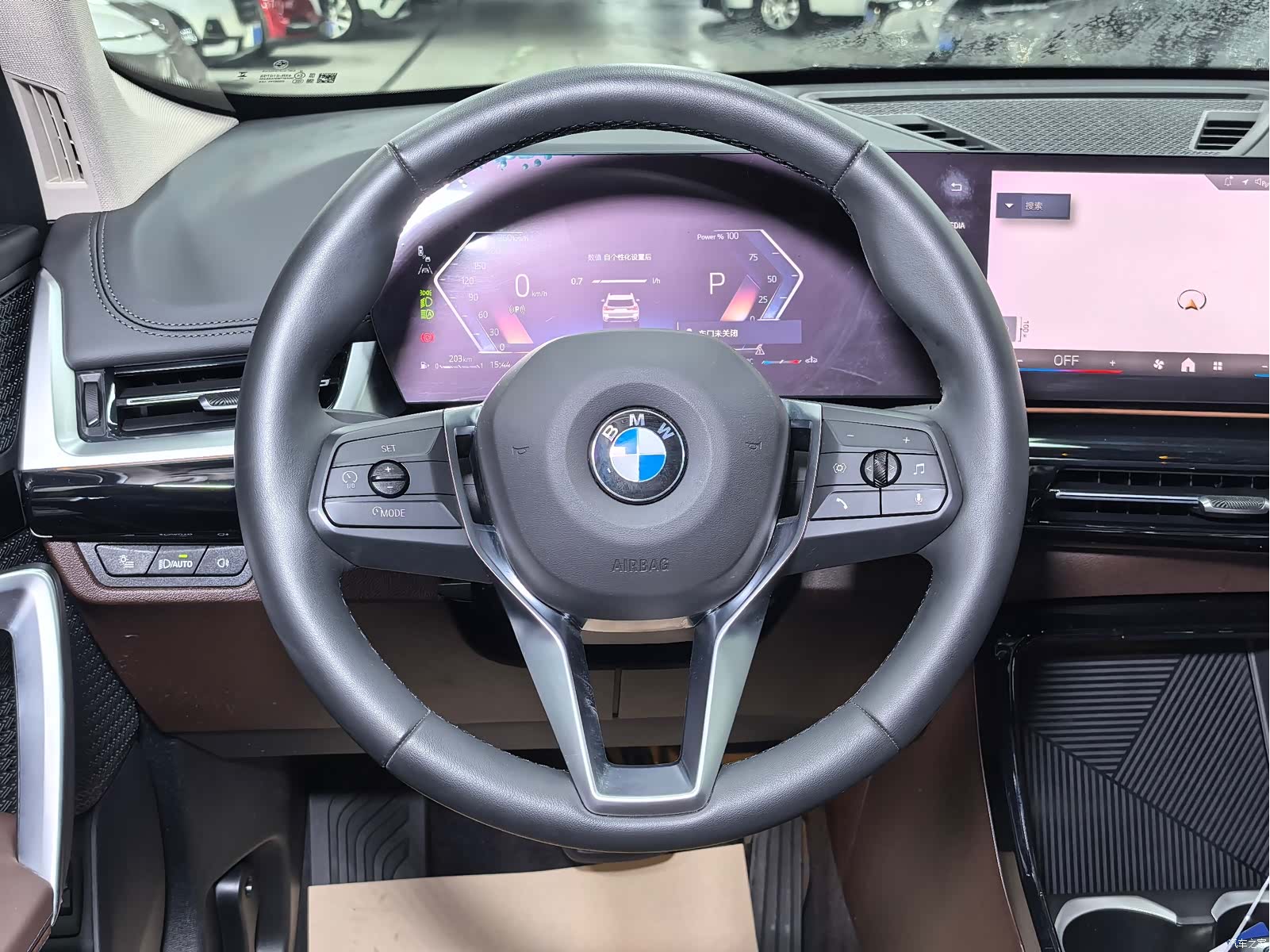 BMW X1, 2023 12