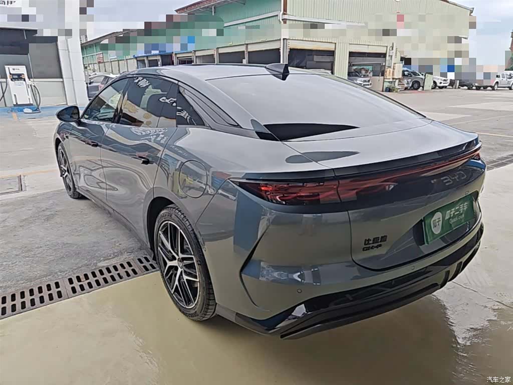 BYD Han, 2025 все фото