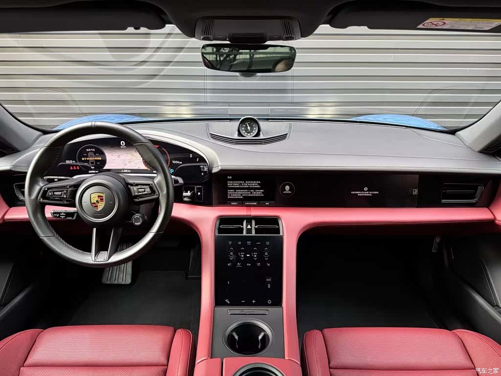 Porsche Taycan, 2021 все фото