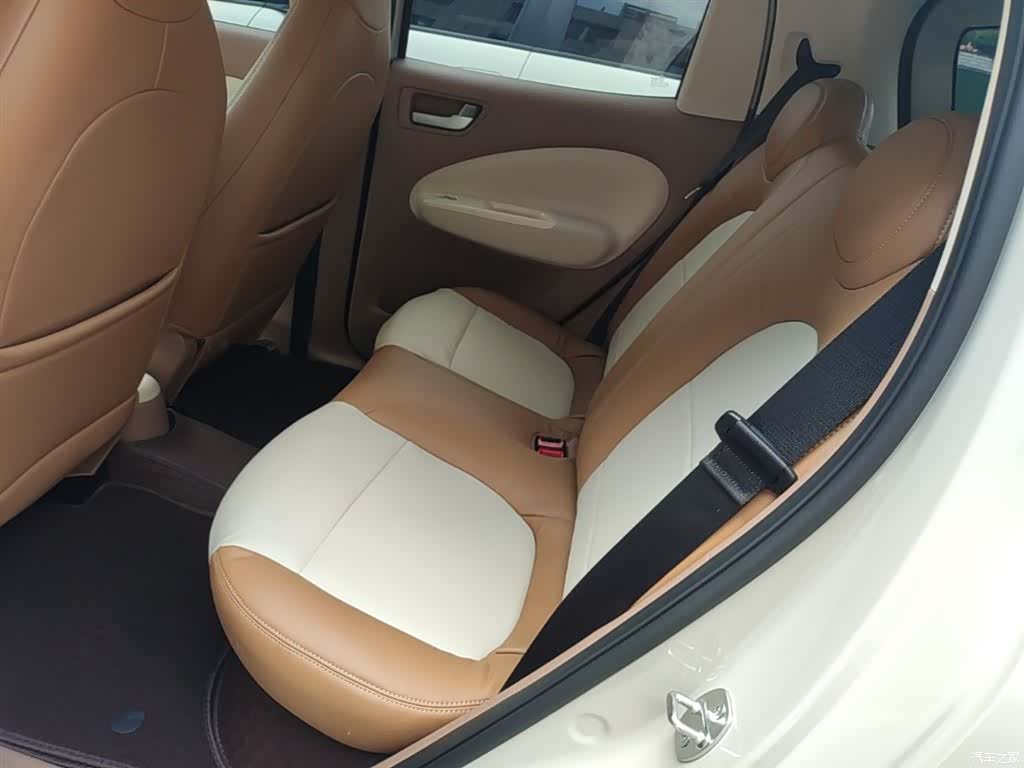 Wuling MINIEV, 2026 17