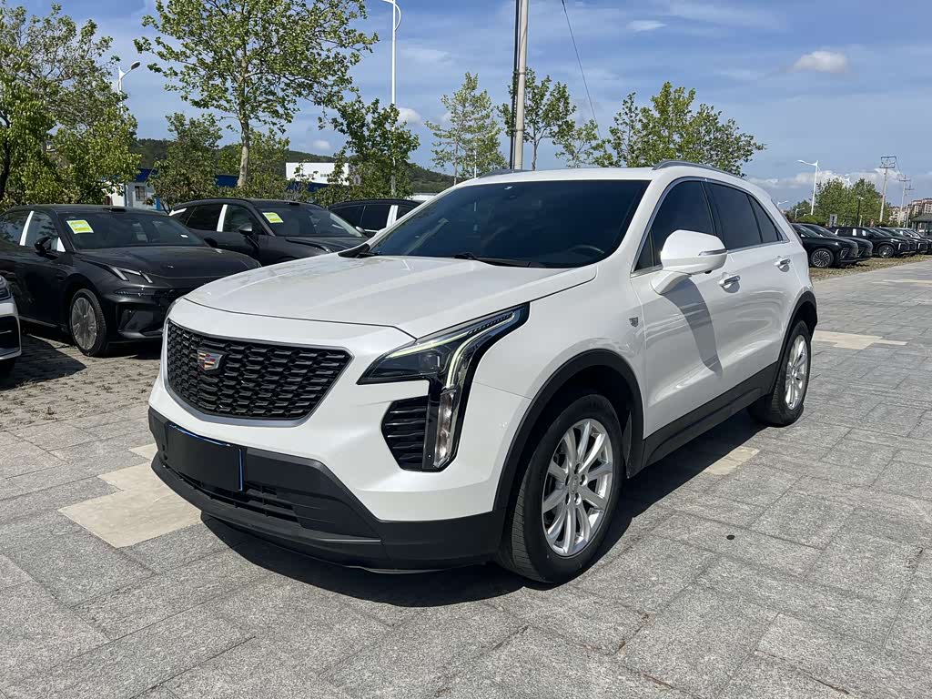Cadillac XT4
