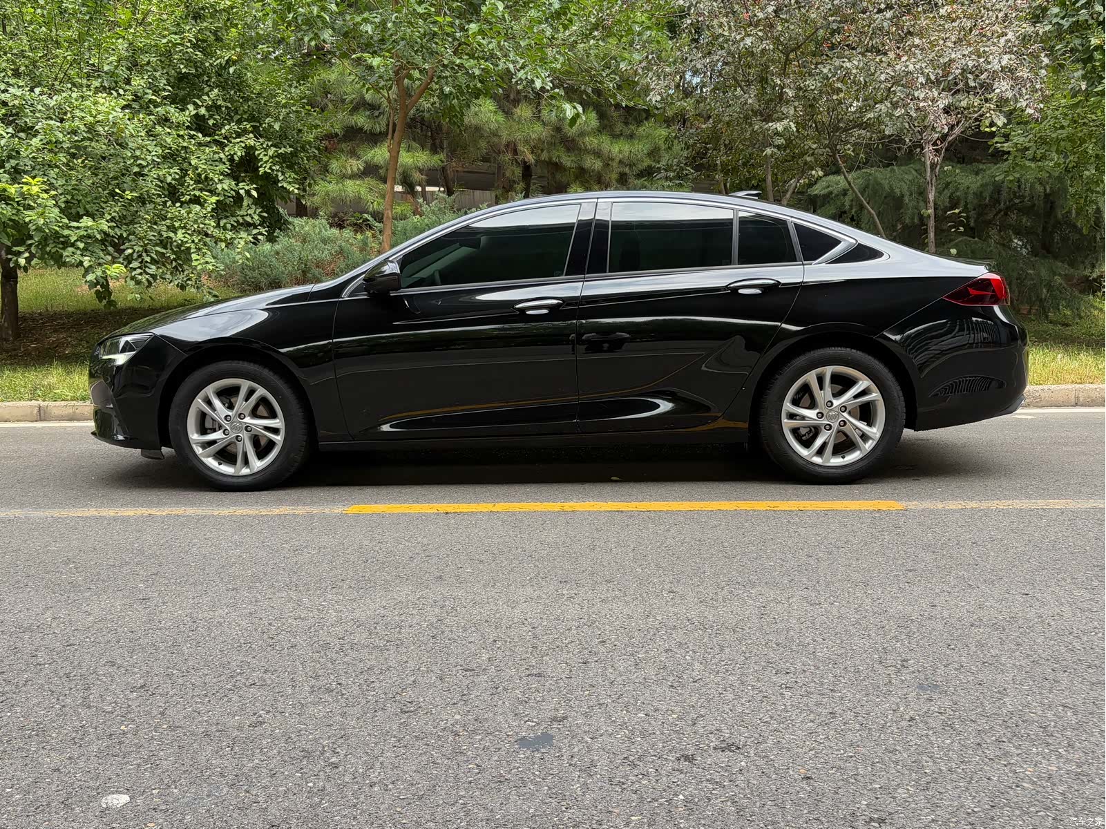 Buick Regal, 2022 3