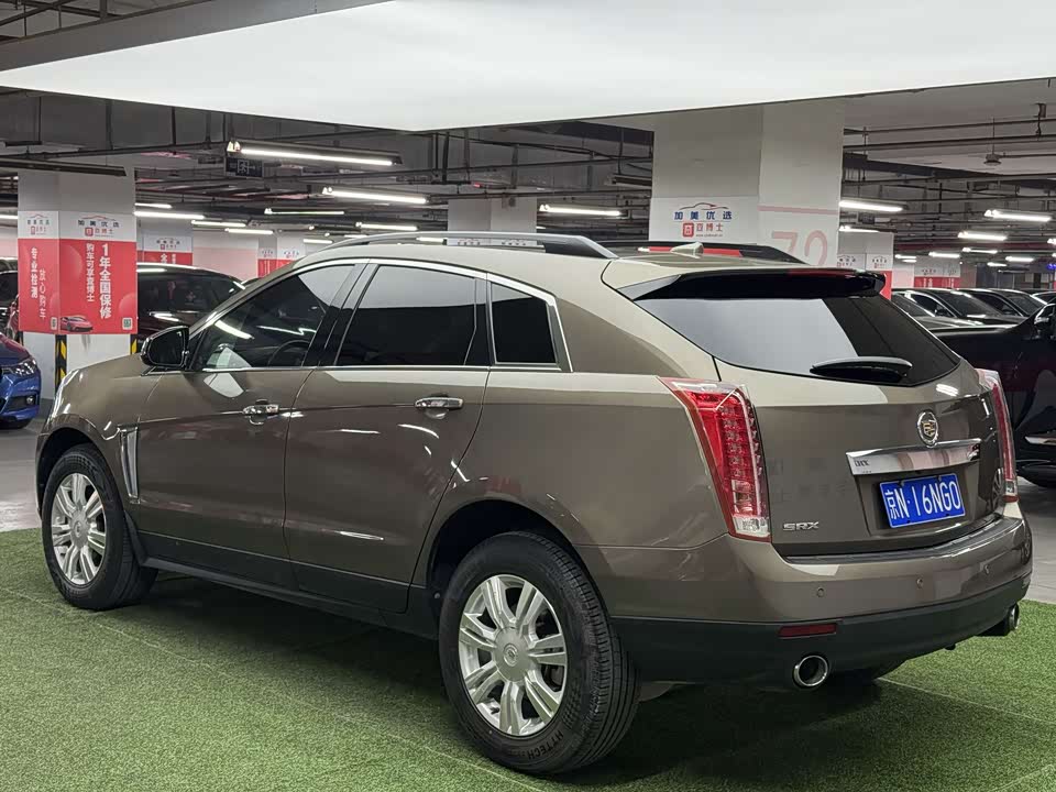 Cadillac SRX