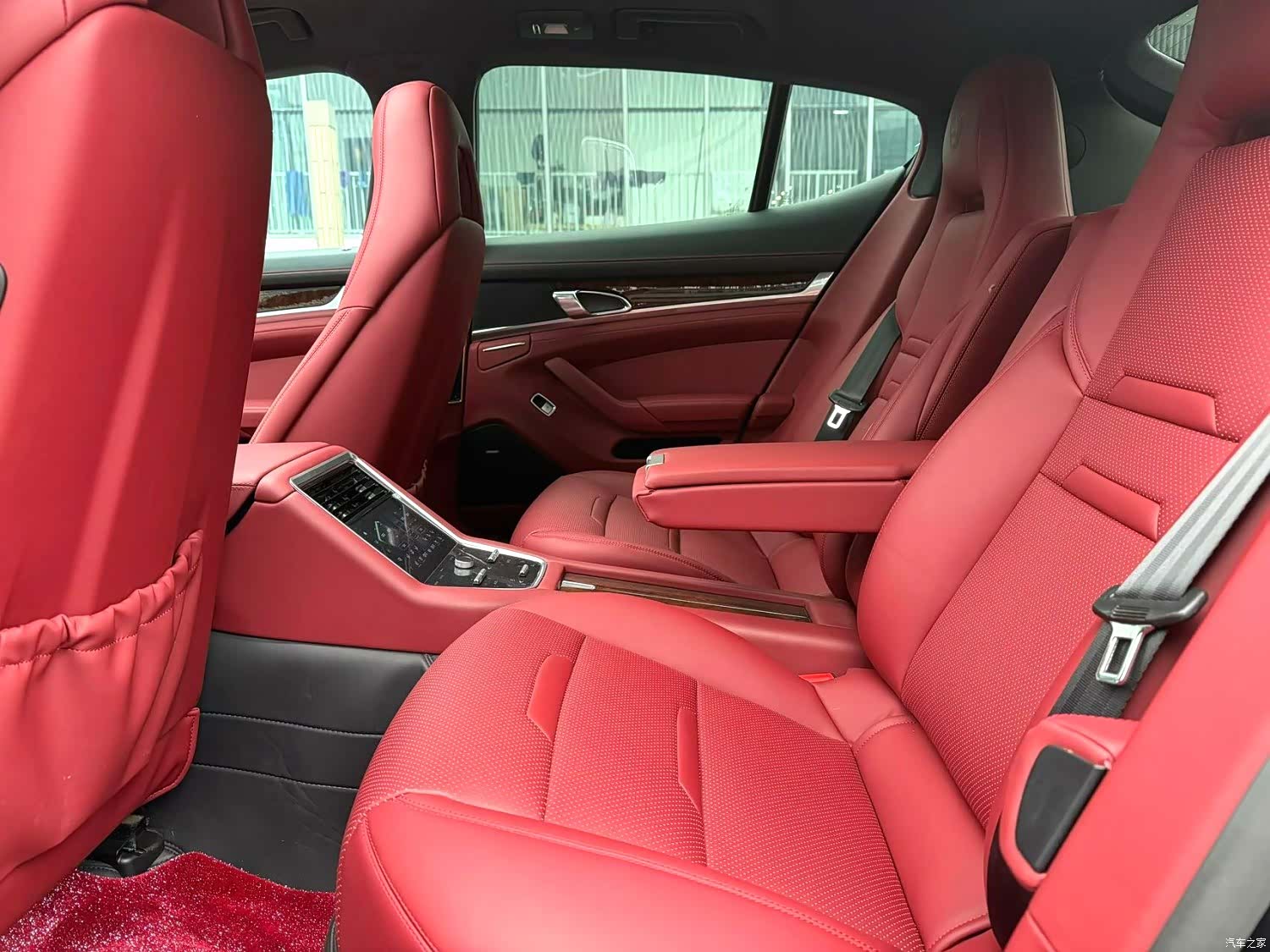 Porsche Panamera, 2011 6