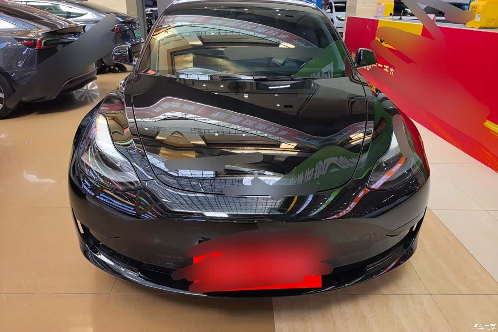 Tesla Model 3, 2023 2
