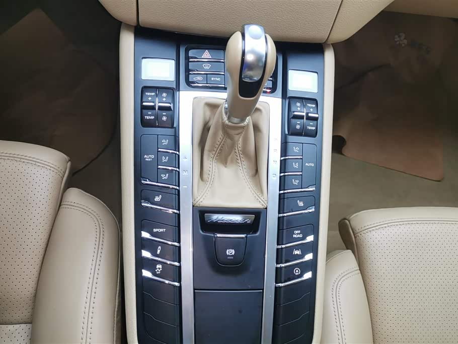 Porsche Macan Porsche Macan