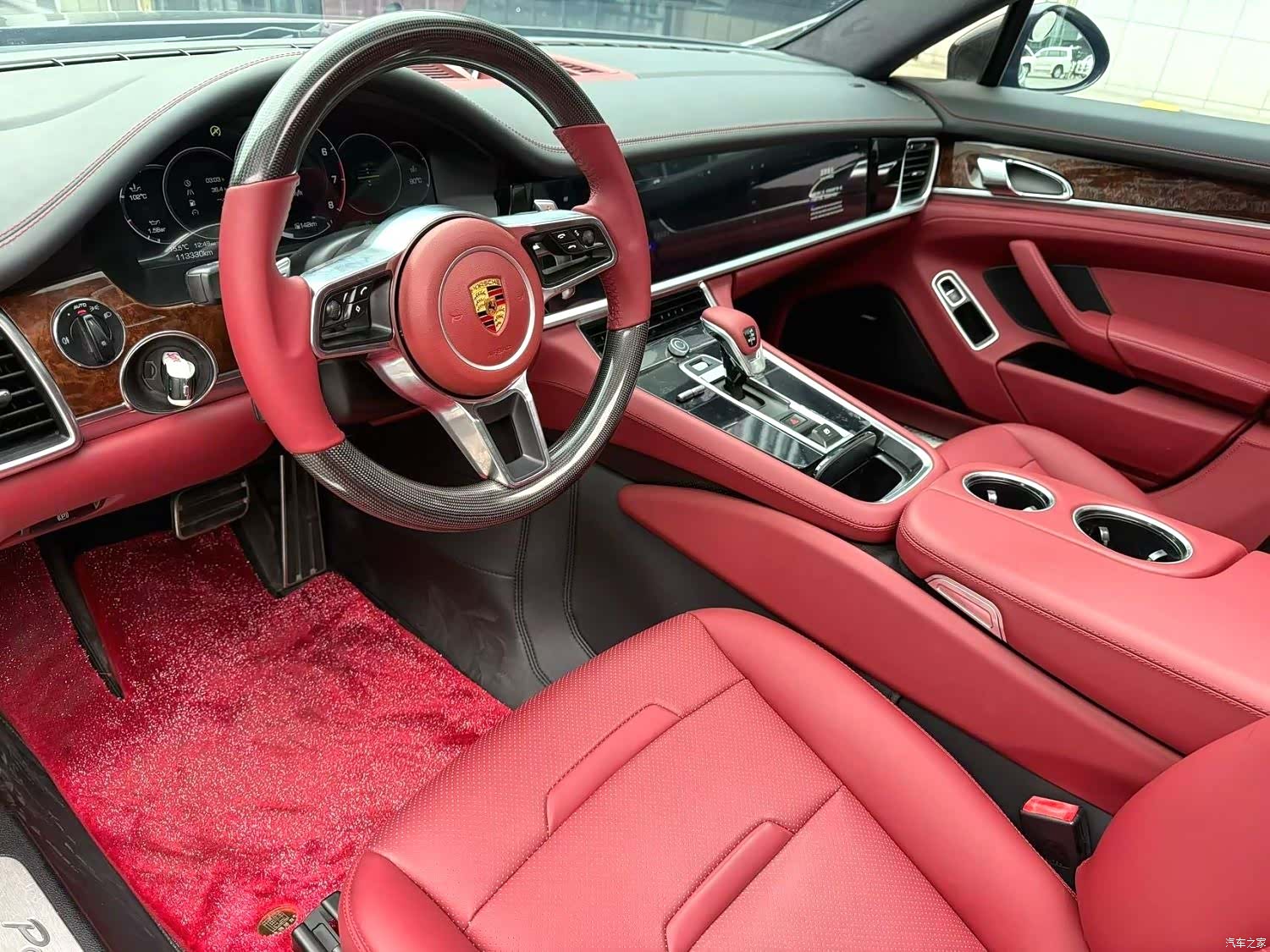 Porsche Panamera, 2011 3