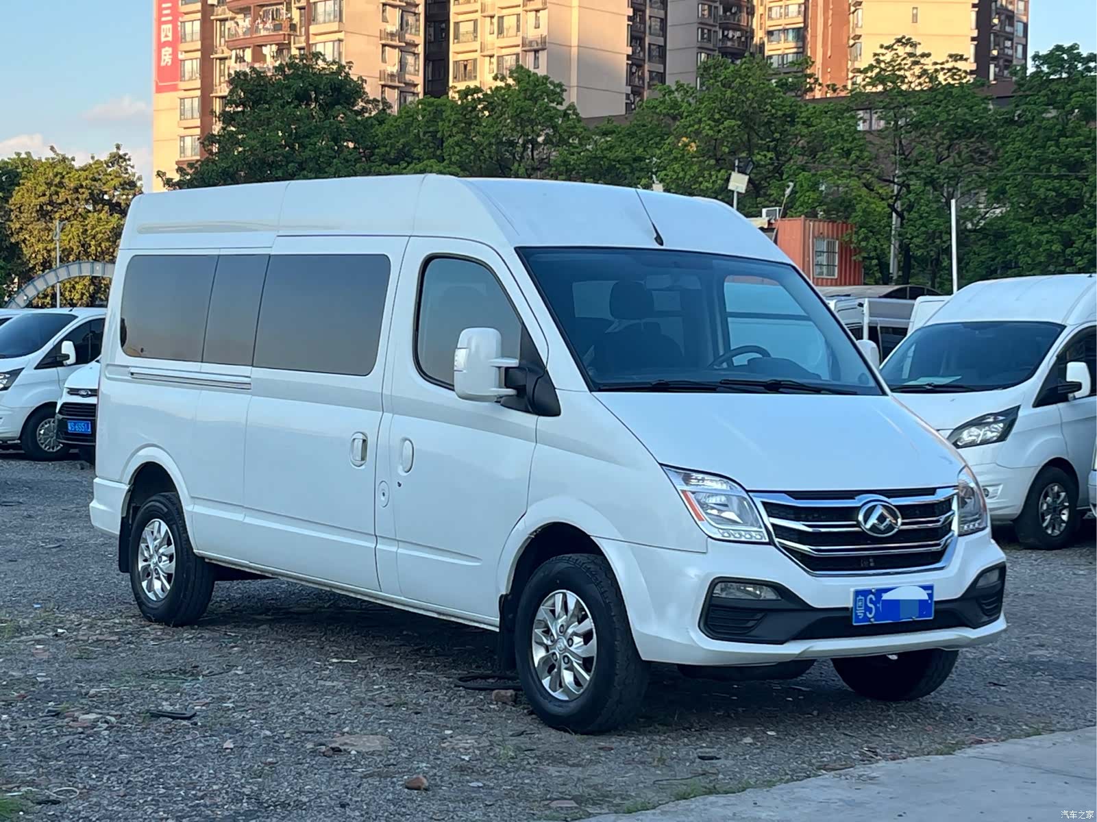 Maxus V80, 2023 3