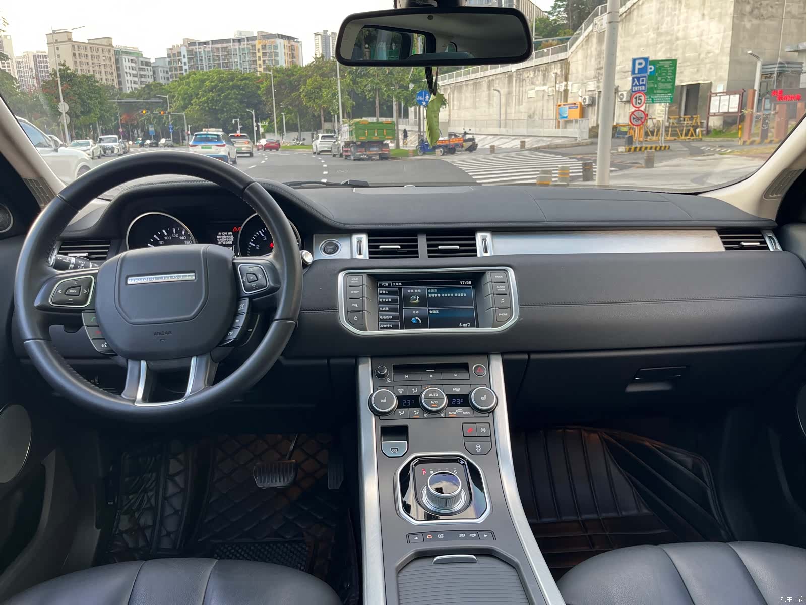 Land Rover Range Rover, 2015 8