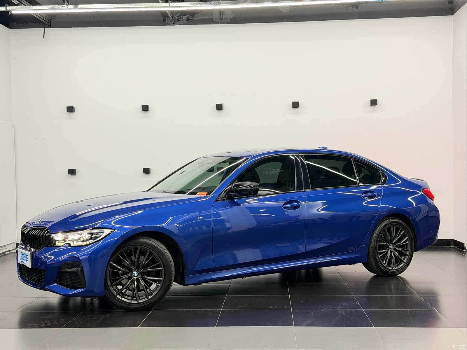 BMW 3 Series, 2019 1