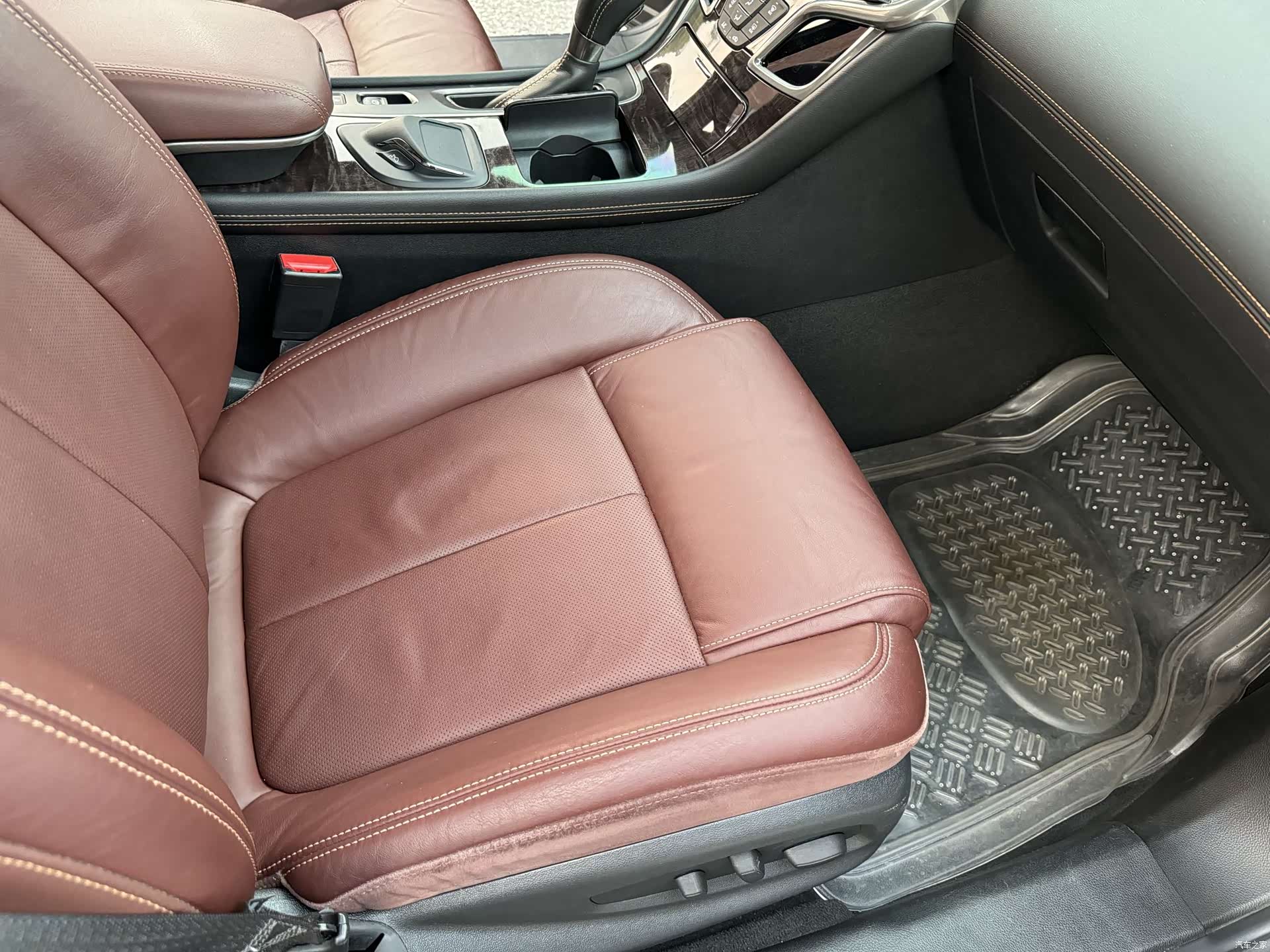 Buick LaCrosse, 2015 11