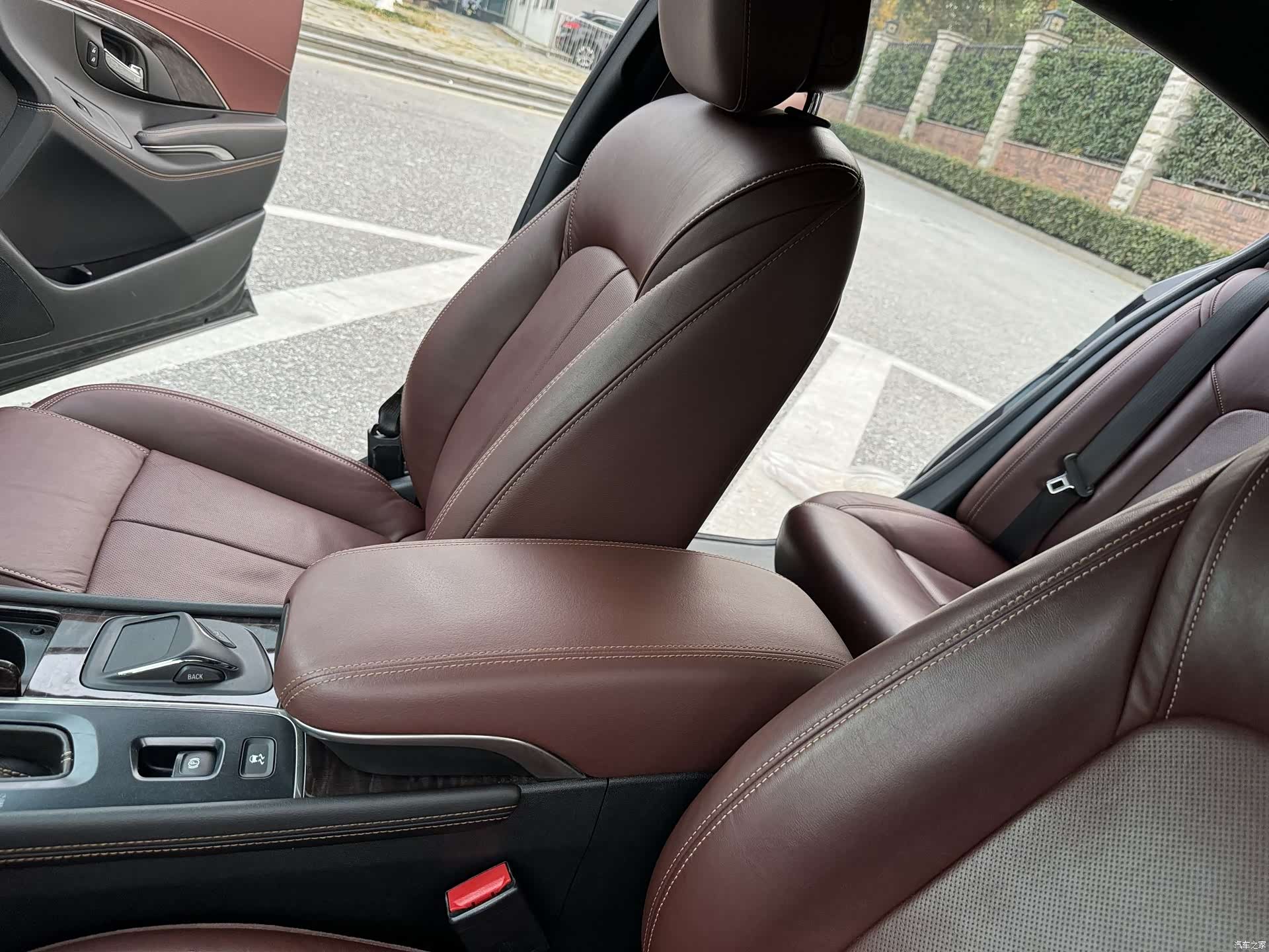 Buick LaCrosse, 2015 25