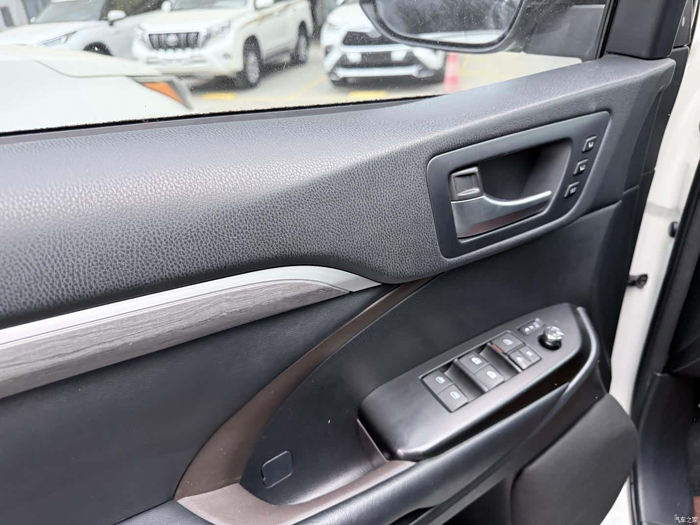Toyota Highlander, 2018 все фото