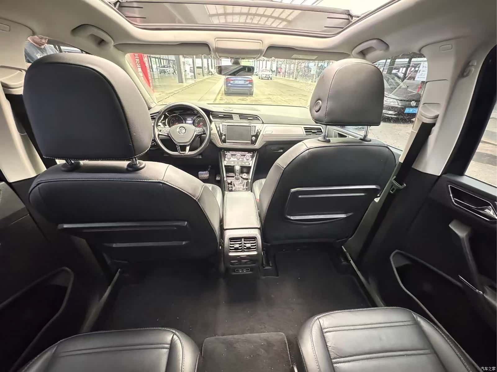 Volkswagen L, 2019 8