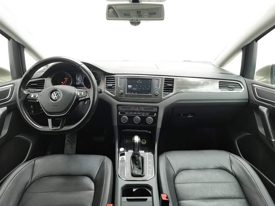 Volkswagen Golf*Jiayu