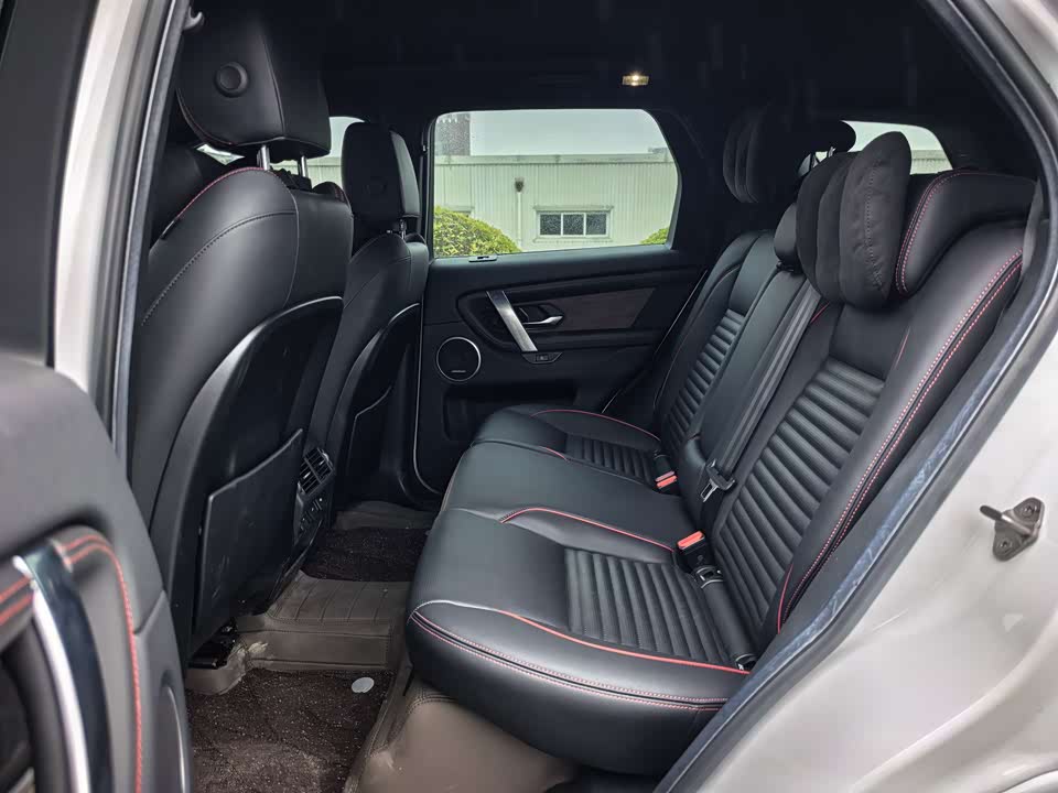 Land Rover Discover sports