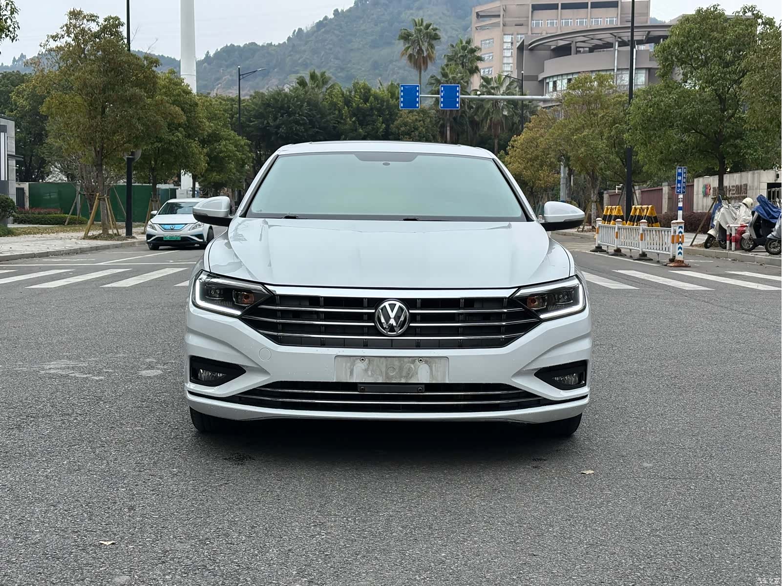 Volkswagen Sagitar, 2019 2