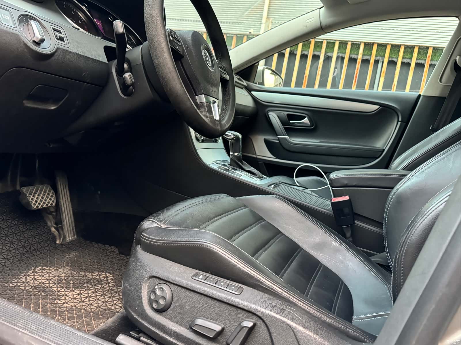 Volkswagen CC, 2011 7