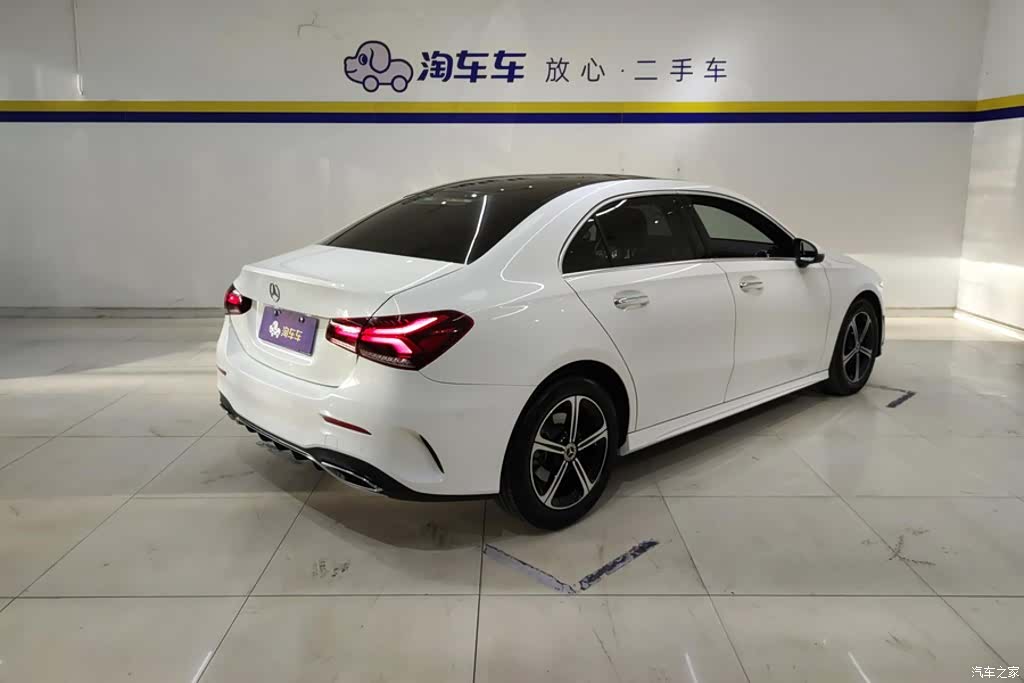 Mercedes-Benz A-Class, 2023 3