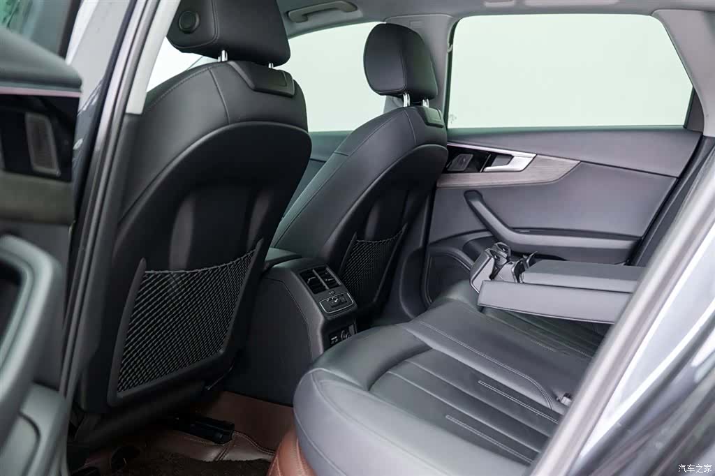 Audi A4, 2024 15