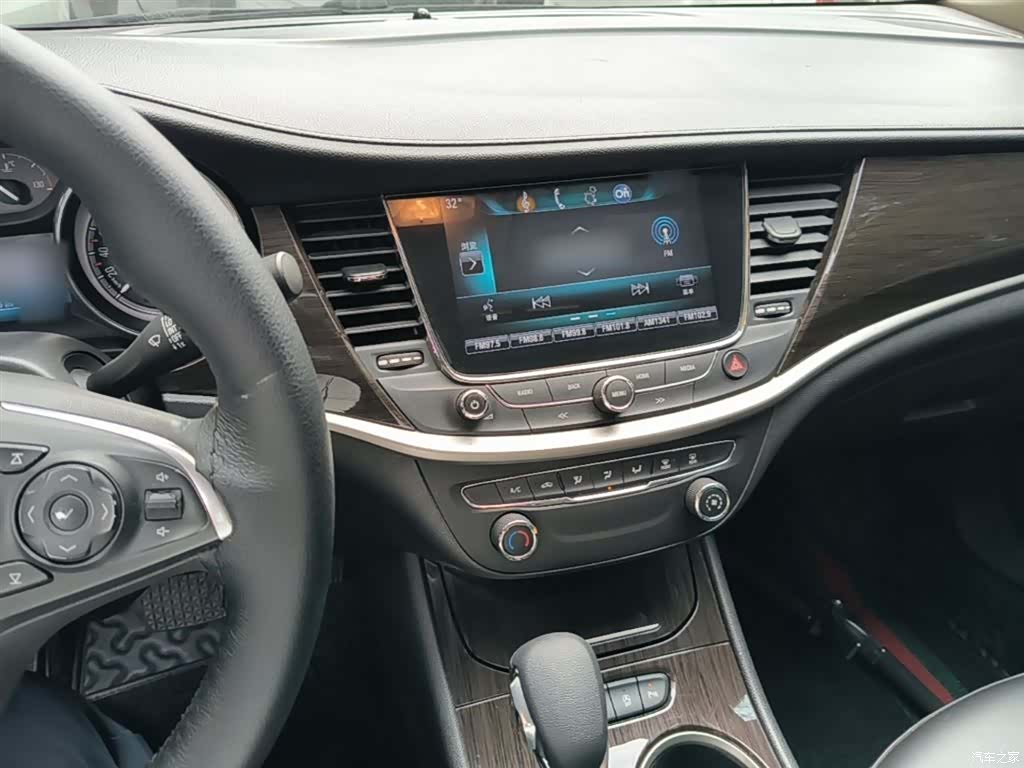 Buick Verano, 2018 10