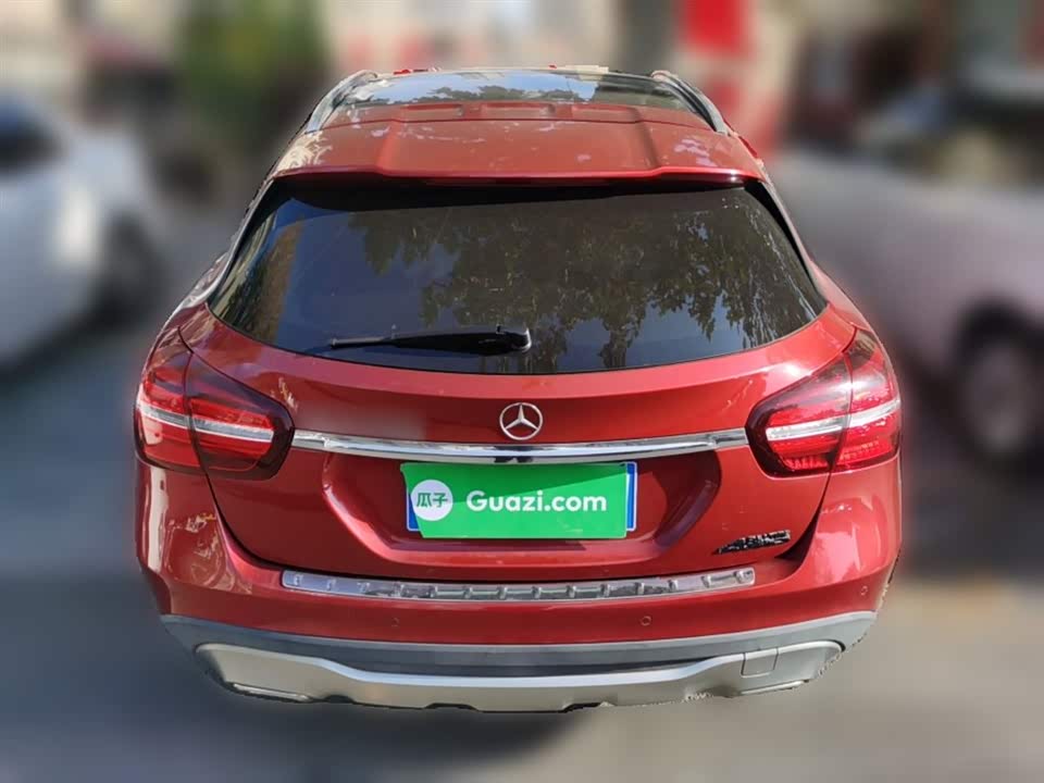 Mercedes-Benz GLA