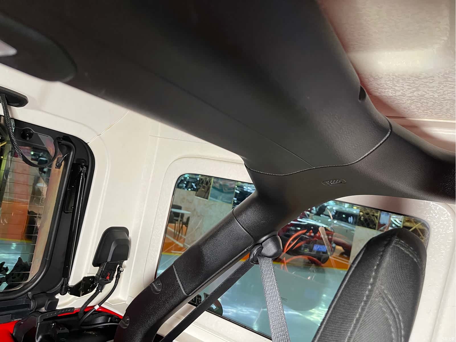 Jeep Wrangler, 2022 28