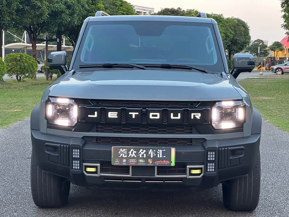 Jetour Jet Traveler C-DM