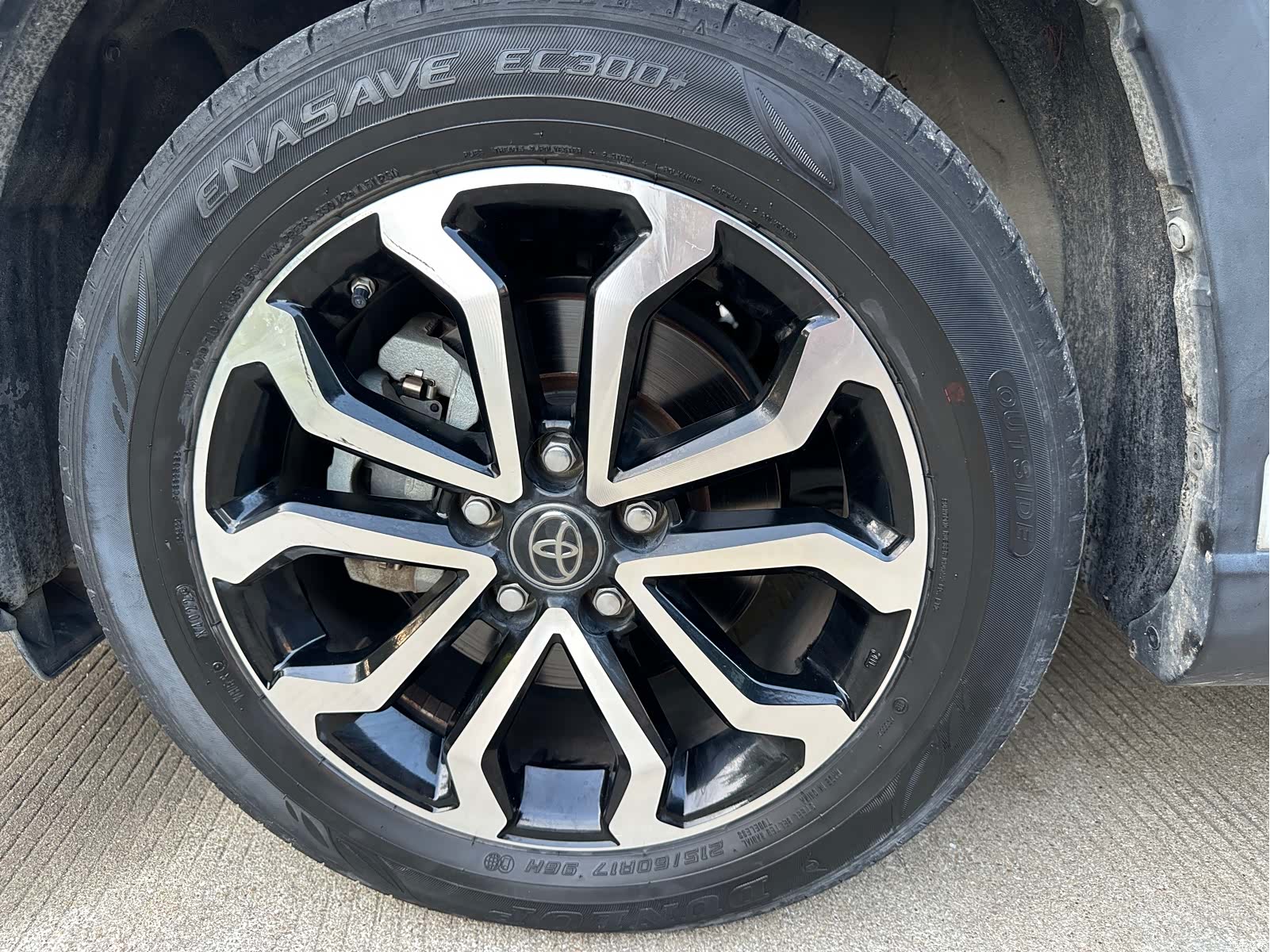 Toyota Frontlander, 2022 14